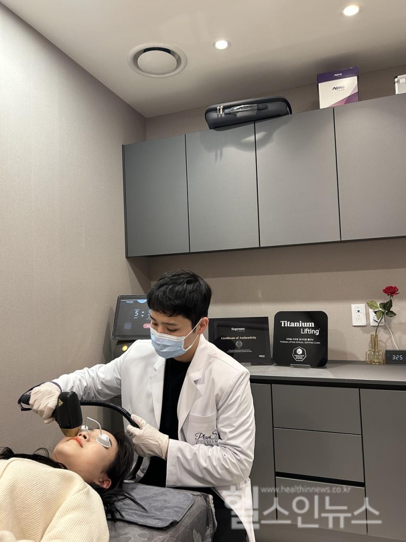 플랜에스의원 도건기 대표원장