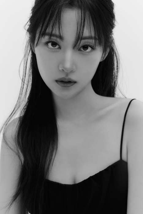 양서현, 빈틈없는 퍼펙트 비주얼→매혹적인 아우라…NEW 프로필 공개