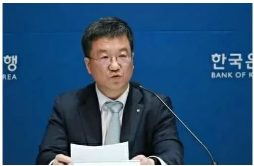 (상보) 김웅 한은 부총재보 "소비자 물가 기저효과와 환율상승 영향으로 당분간 2%에 근접 예상"