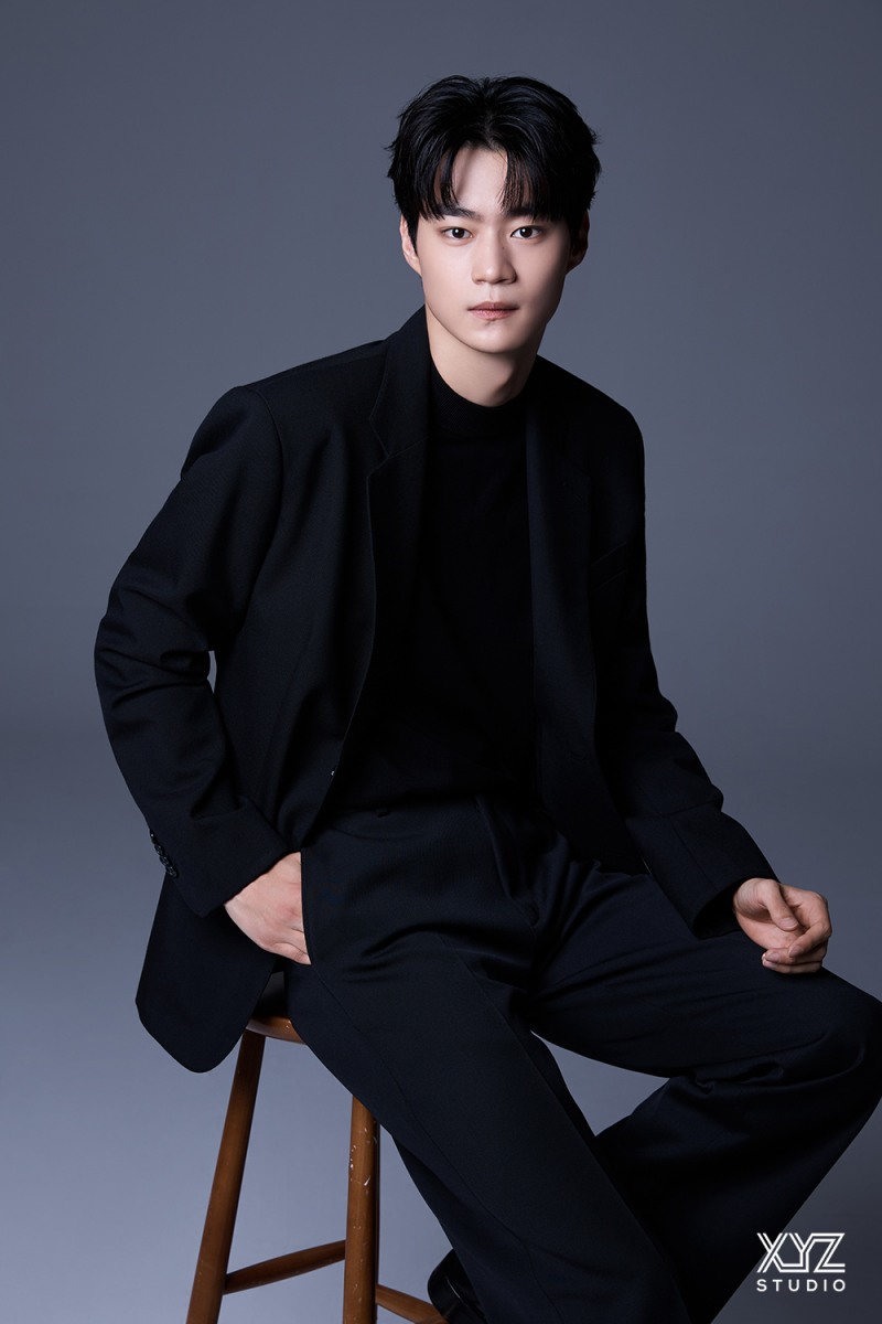 현우석, 영화제가 먼저 주목한 신예…영화 ‘힘을 낼 시간’으로 제35회 싱가포르 국제 영화제 참석