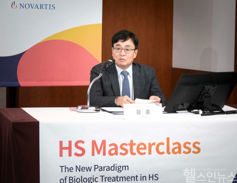 강훈 대한피부과학회 회장 (한국노바틱스 제공)