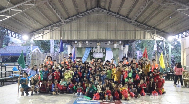 삼일제약 해외 봉사활동 기념사진 (삼일제약 제공)