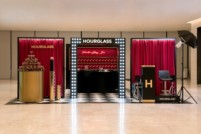 아워글래스, 더 현대 서울에서 팝업 스토어 ‘Phantom Glossy Bar’ 운영