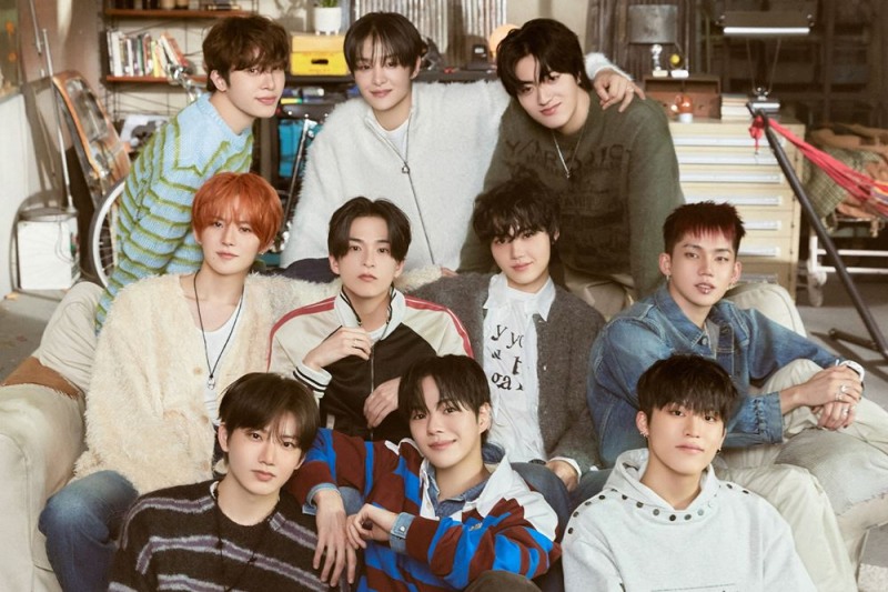 트레저, ‘LAST NIGHT’에 만개한 눈부신 청춘…아이튠즈 10개 지역 1위