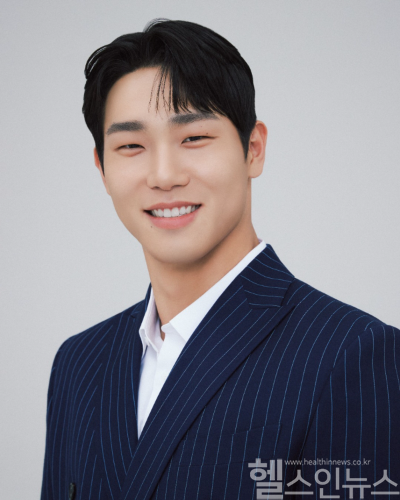 글로벌 아동권리 전문 NGO 굿네이버스는 전 스켈레톤 선수 윤성빈이 학대 피해 아동 지원을 위해 2천만 원을 기부했다고 6일 밝혔다. 사진은 굿네이버스 나눔대사 윤성빈 프로필 사진 (올댓스포츠 제공)