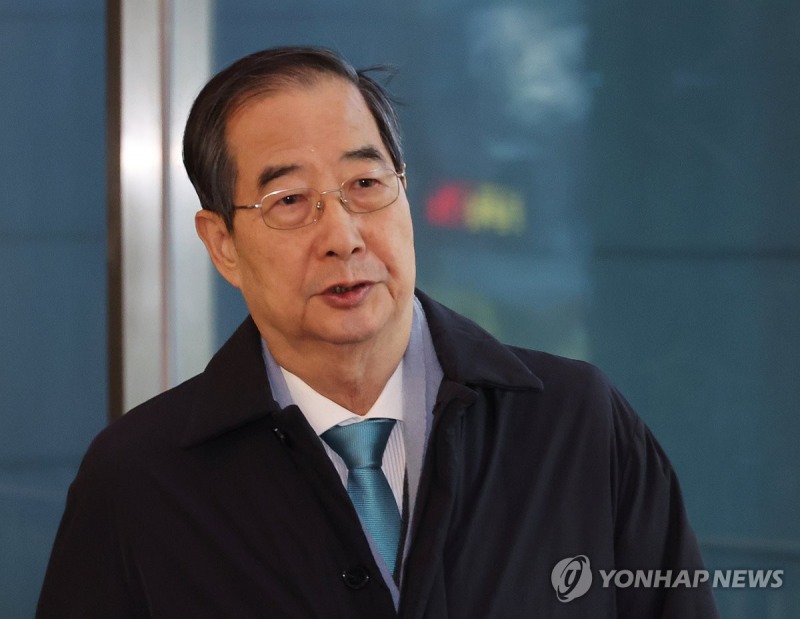 출근하는 한덕수 총리.(사진=연합뉴스)