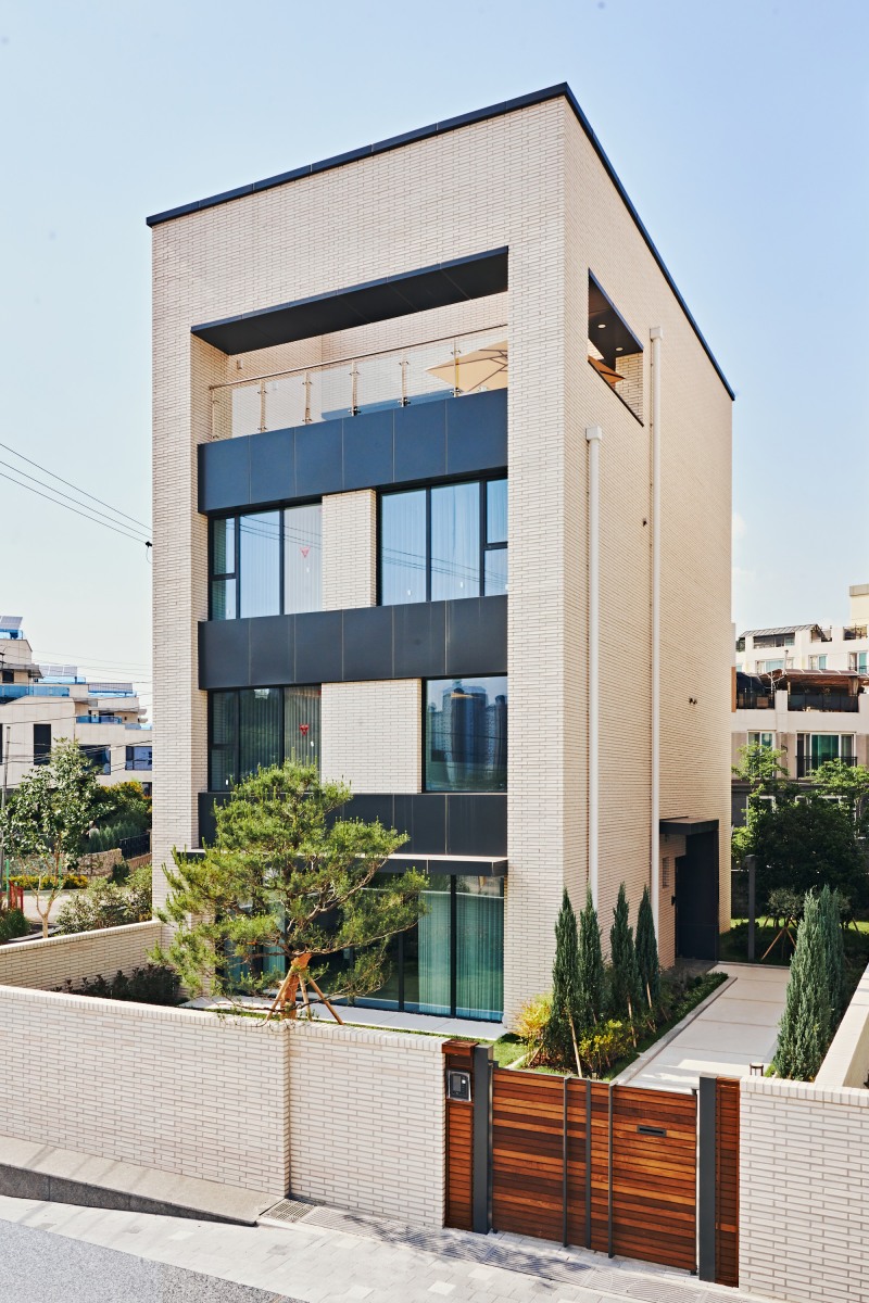 세평건설, ‘한마음 대축제’ 실시...대북공연과 함께 수에르떼 타운하우스 경품 증정