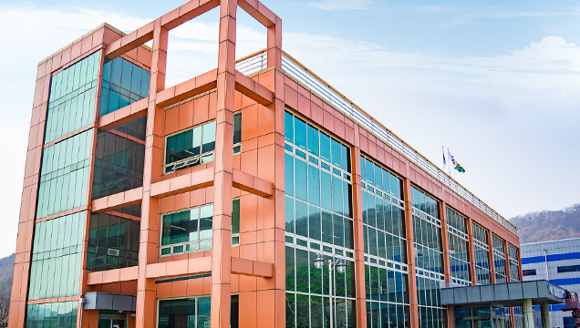 유아이엘, 실적 고성장 키워드는 '아이코스·갤럭시·테슬라'