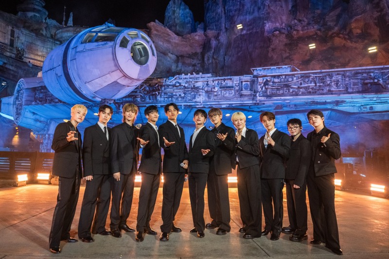 디즈니가 선사하는 마법 같은 연말…디즈니+에서만 즐길 수 있는 스페셜 콘텐츠 라인업