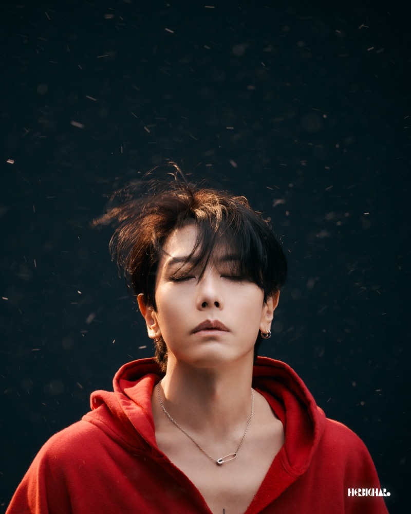 박효신, 16일 ‘HERO’로 컴백…혼란과 어려움 속에서 평온과 희망을 찾아가는 메시지