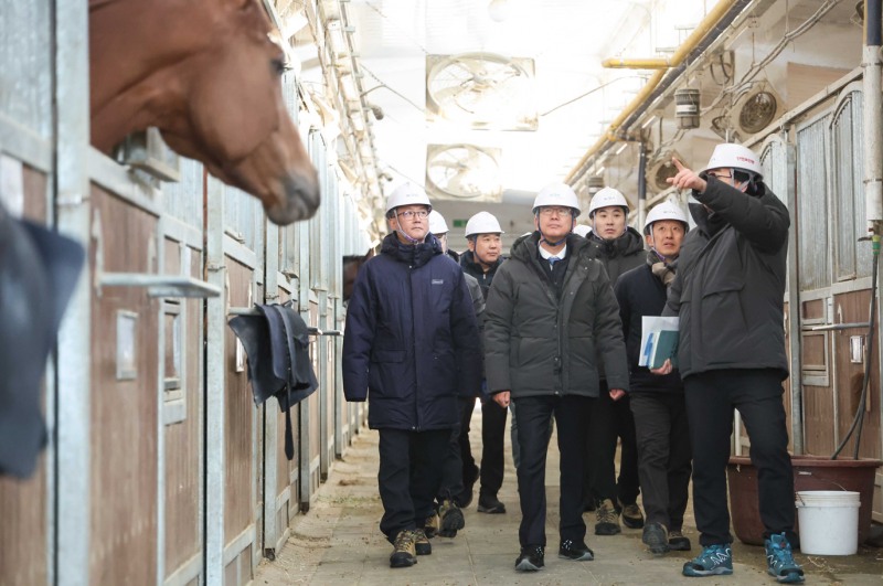 동절기 대비 안전점검 나선 한국마사회 정기환 회장
