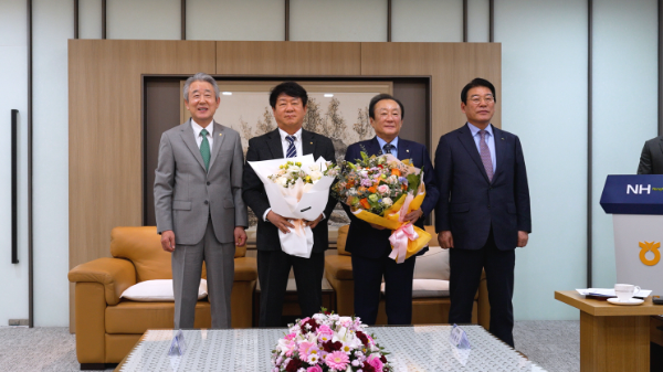 좌측부터 강호동 농협중앙회장, 김윤식 신협중앙회장, 김인 새마을금고중앙회장, 최창호 산림조합중앙회장