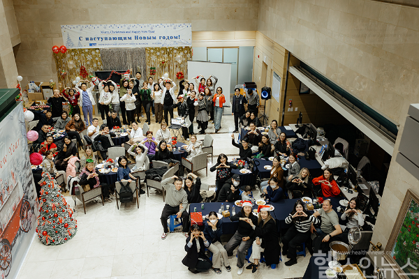 순천향대 부천병원 ‘2024년 외국인 환자 송년의 밤’ 기념 사진 (순천향대 부천병원 제공)