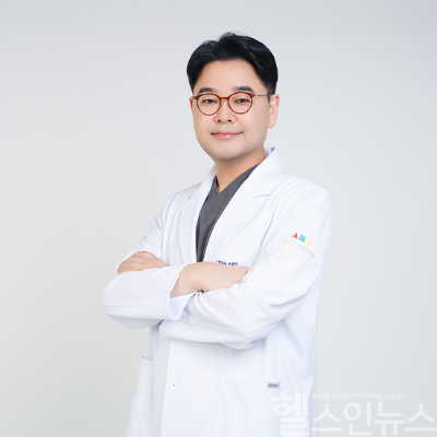 송인수 삼사오성형외과 원장