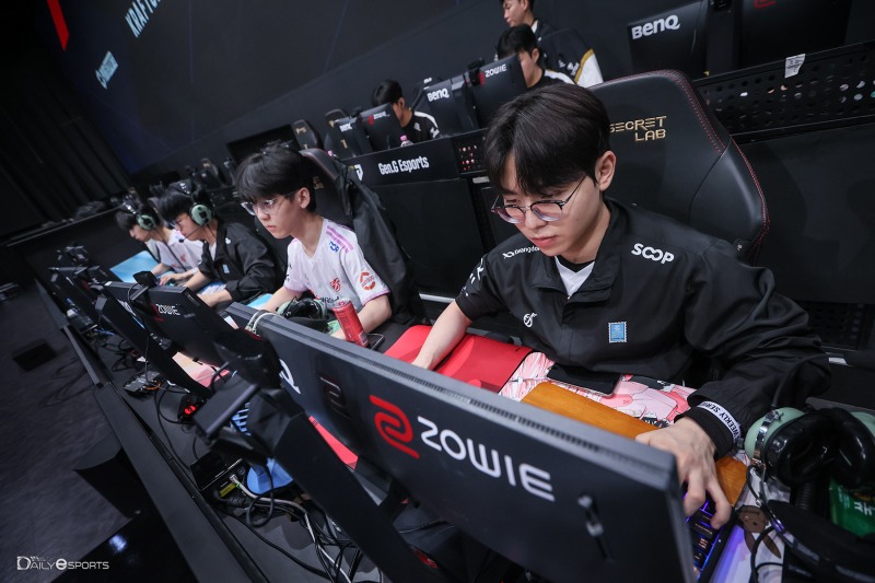 PGC 2024 그랜드 파이널 3위의 광동 프릭스.