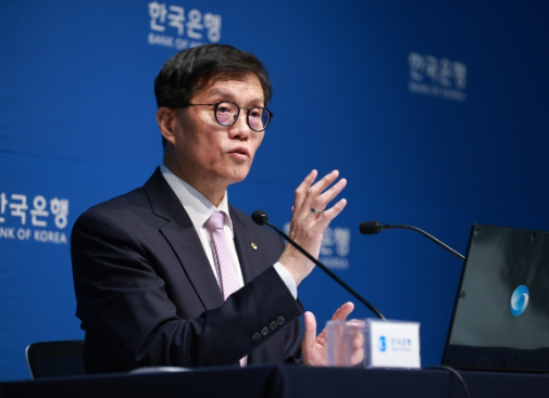 (상보) 내년도 기준금리, 금융안정 리스크 유의 속 경제상황에 변화에 맞춰 인하 속도 유연하게 결정 - 한은