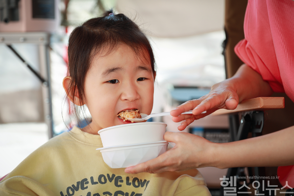식욕부진으로 입 짧은 우리아이 '한방'으로 현명하게 대처하는 방법 (클립아트코리아)