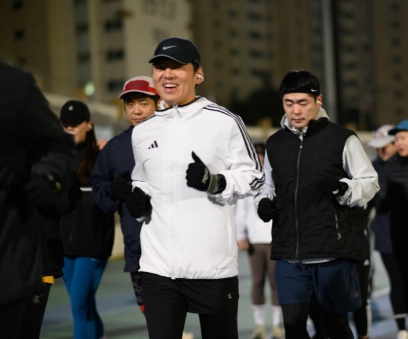 볼티움, 블루투스 무선이어폰 ‘아쿠아핏’ BIG러닝크루와 함께 해