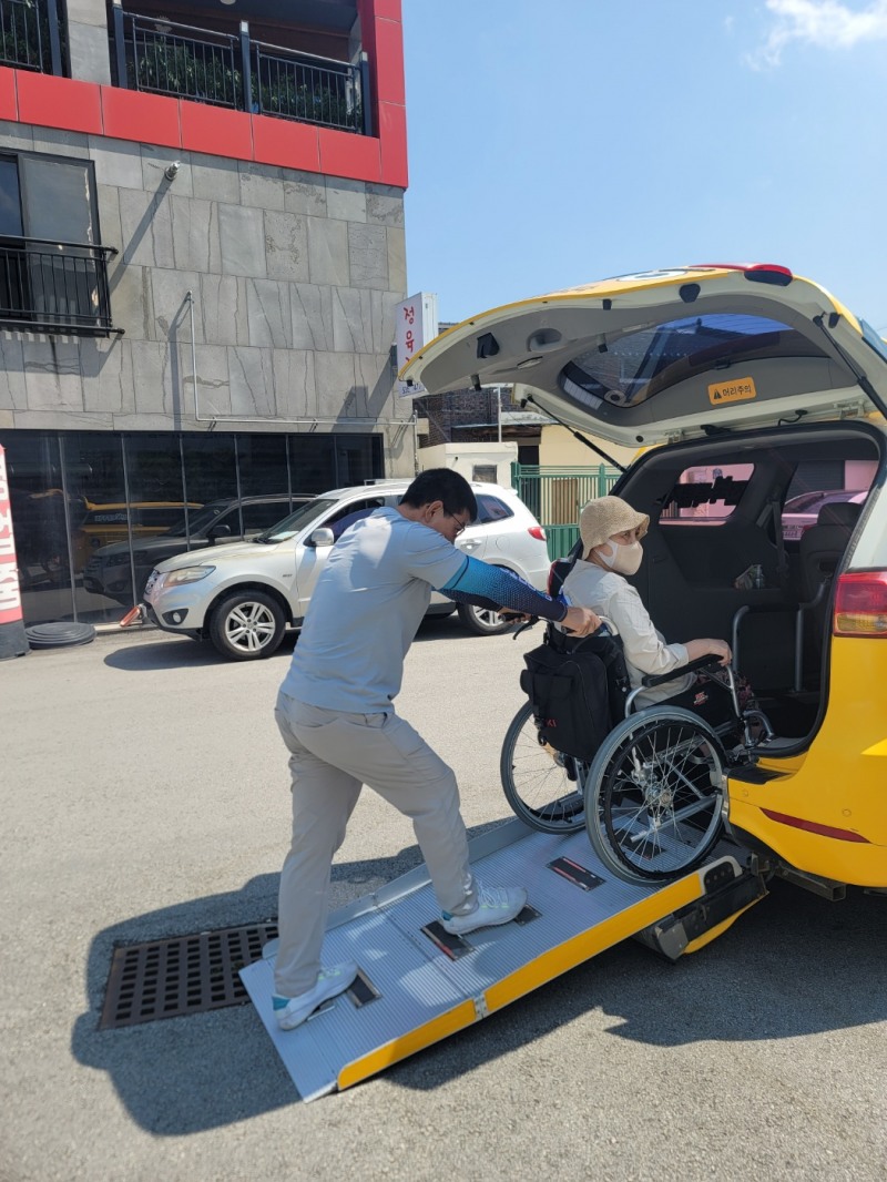 장애인 이동권 개선 (사진제공 = 정읍시)