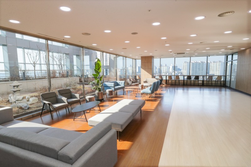 한국마사회 용산 장학관 내부