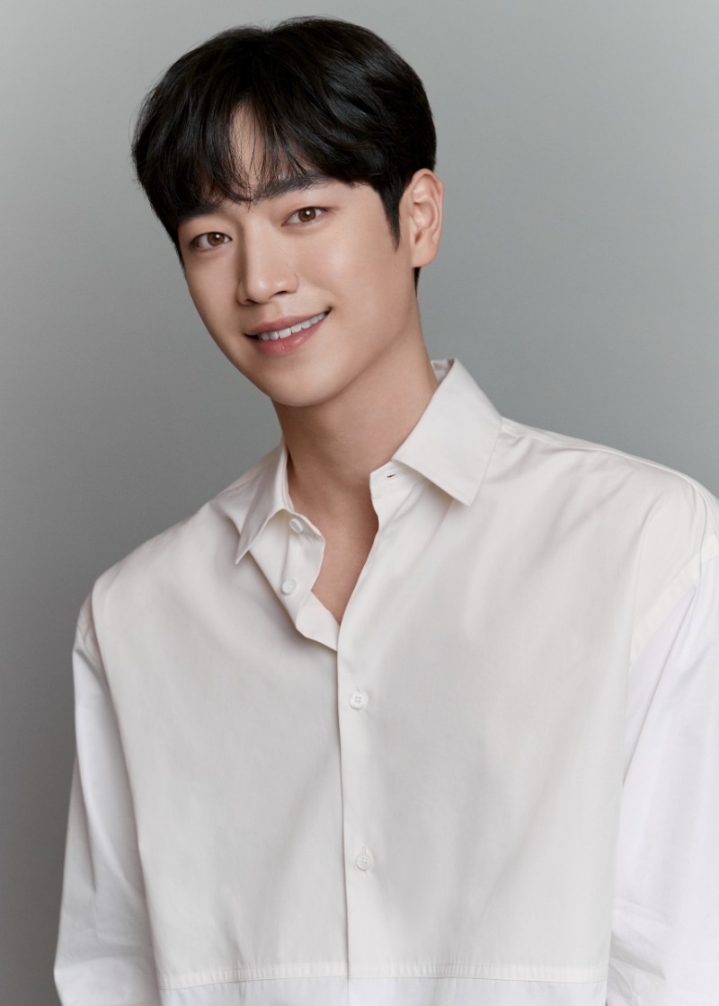 서강준, '언더커버 하이스쿨'로 컴백…좌충우돌 N차 고딩 활약기