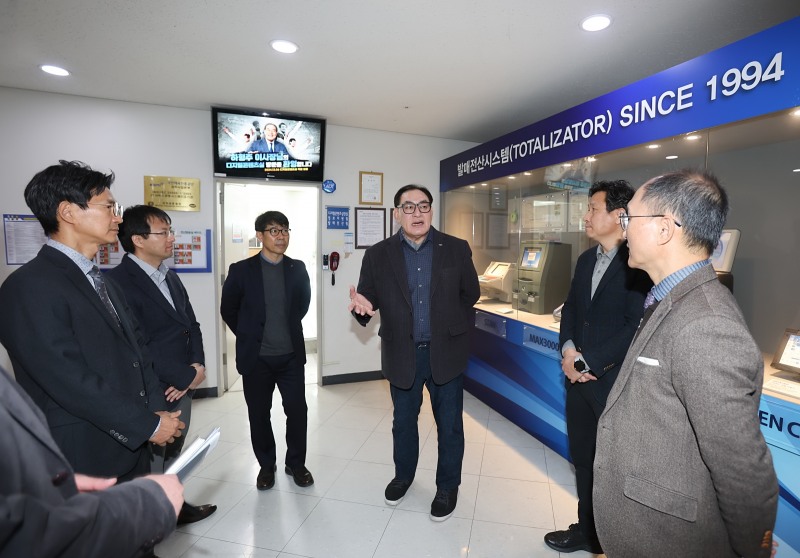 국민체육진흥공단 하형주 이사장, 광명 스피돔 현장경영 나서