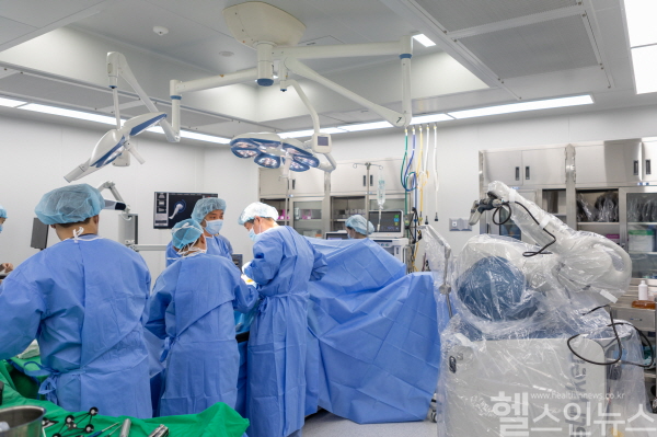 더자인병원, 마코 로봇 인공관절 수술 도입 (더자인병원 제공)