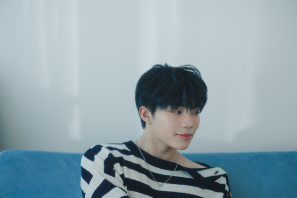 제로베이스원 멤버 박건욱