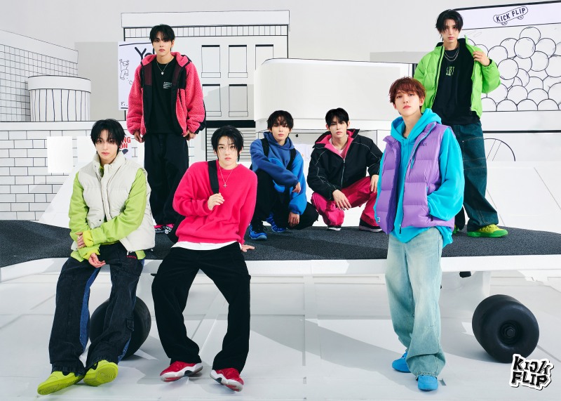 킥플립, 美 그래미 선정 ‘2025년 주목할 K팝 루키 8’…공식 데뷔 전부터 해외 유수 매체 스포트라이트