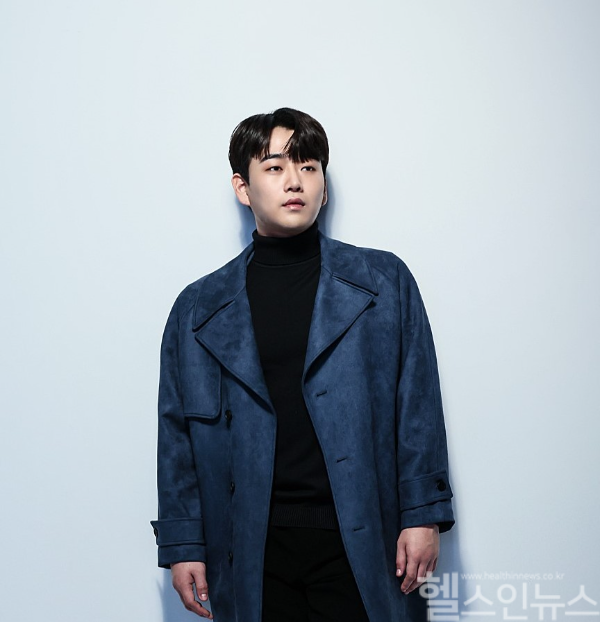 가수 황영웅 (출처 : 황영우 개인 SNS)