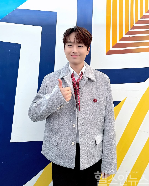 가수 이찬원 (출처 : 공식SNS)