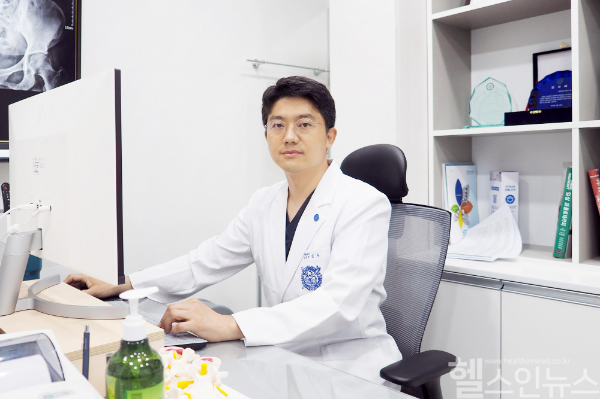 김우 부산 서울리더스정형외과 원장