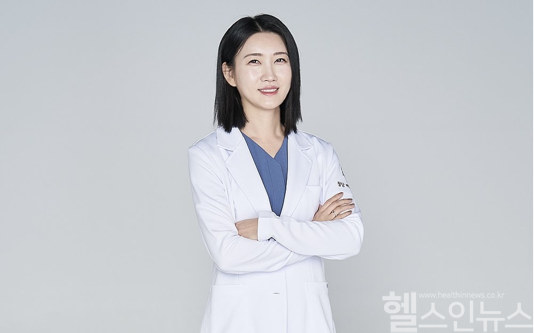 나윤진 청담 퍼스널의원 원장