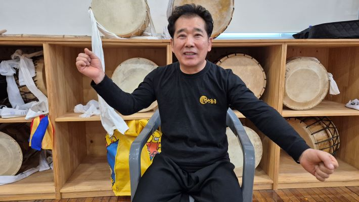 진도북놀이 보유자 김병천 명인. = 김순연 기자