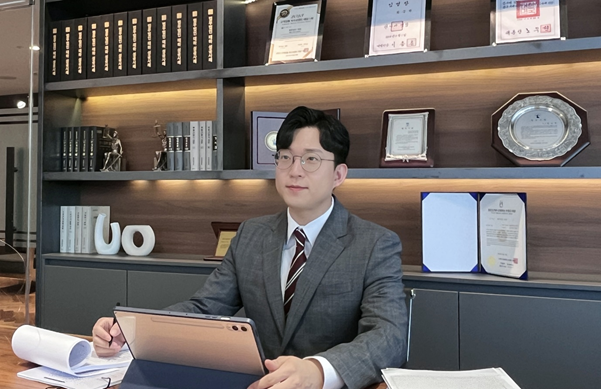 청소년 ‘몰카’ 범죄 급증, 성인에 준하는 처벌 내려질 수 있어