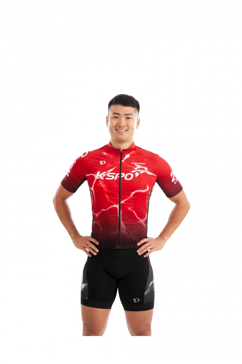 김우겸 역시 바뀐 차체, 타이어와 궁합이 잘맞아 선수 입문 이후에 가장 절정의 기세를 과시하고 있다.