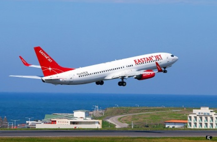 웹투어, 10% 할인의 놀라운 기회...제주도로 떠나는 특가 여행