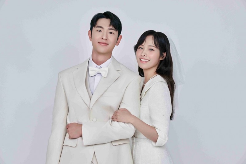 결혼정보회사 듀오 "미혼남녀 절반, 비혼 출산에 대해 긍정적"