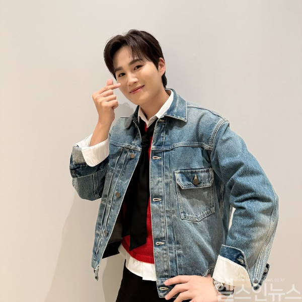 가수 김희재 (출처 : 공식SNS)