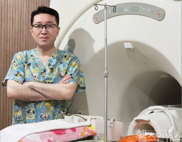 최재혁 닥터펫동물의료센터 원장