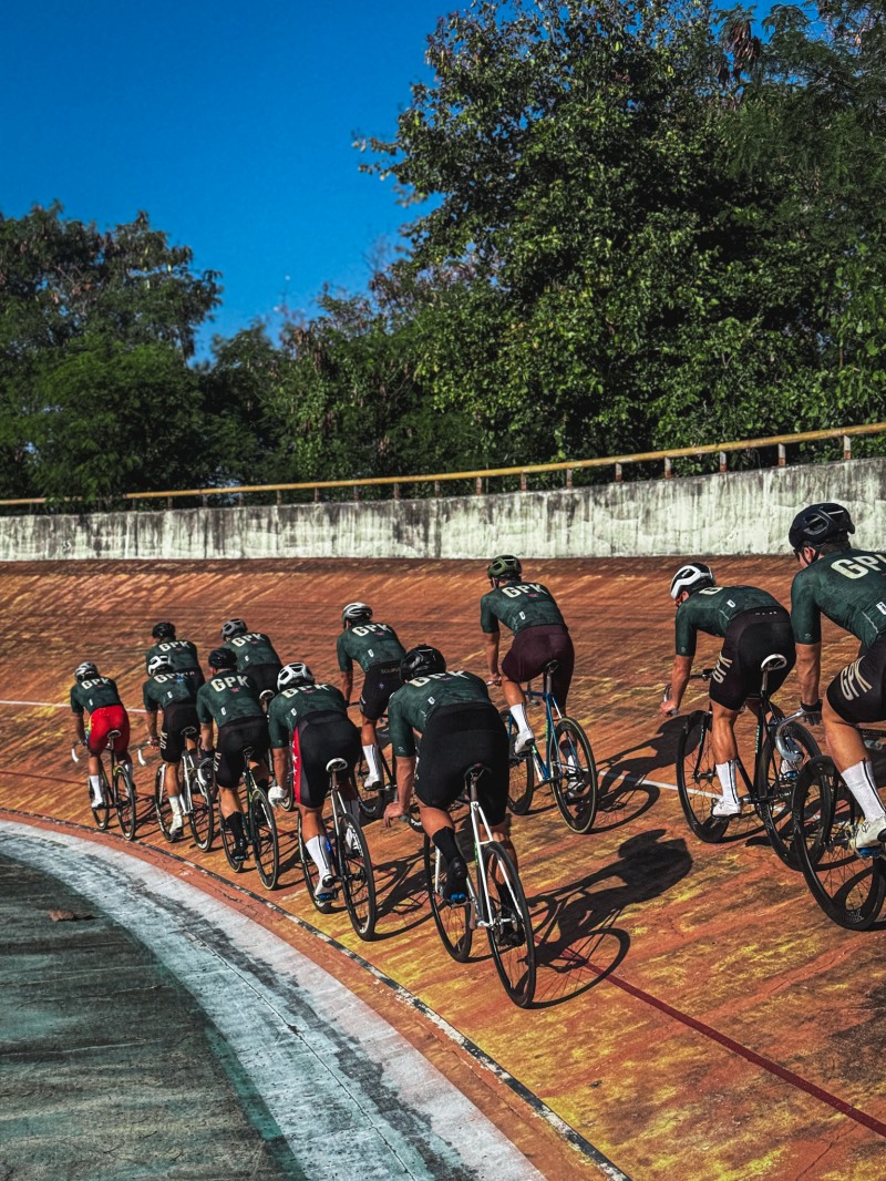 태국 치앙마이에서 훈련 중인 경륜 김포팀