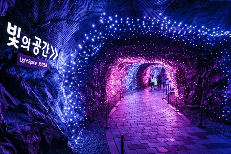 광명동굴 빛의공간