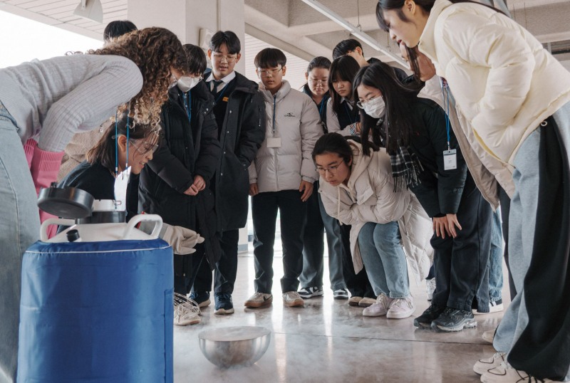 '제9회 청소년 과학 프로그램' 관련 이미지(제공=NC문화재단).