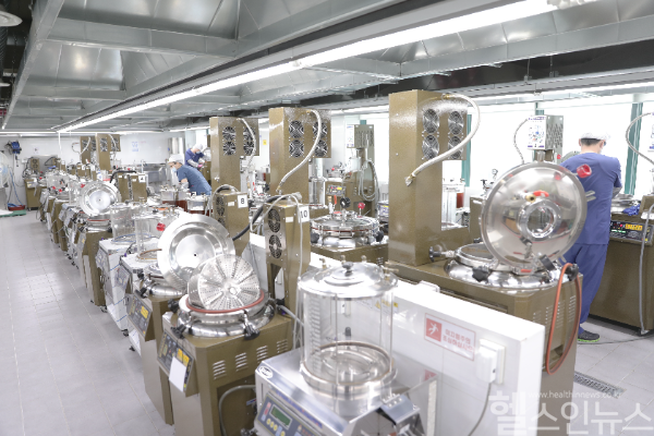 모커리한방병원 원외탕전실 (모커리한방병원 제공)