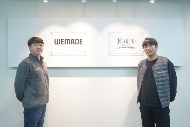 왼쪽부터 전기아이피 박성국 기획팀장, 송원석 사업팀장(제공=위메이드).
