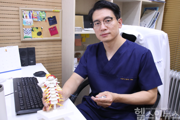 류현승 강남초이스정형외과병원 원장(신경외과 전문의)