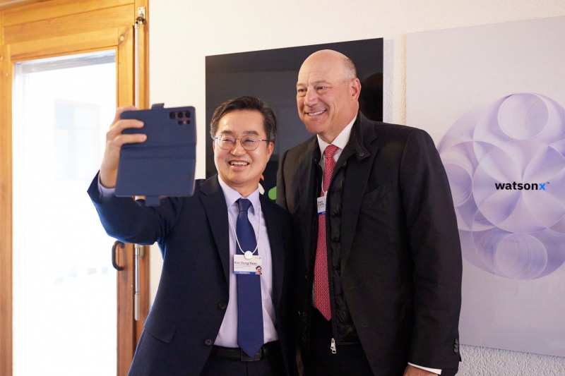 김동연 지사와 게리콘 IBM 부회장과 면담