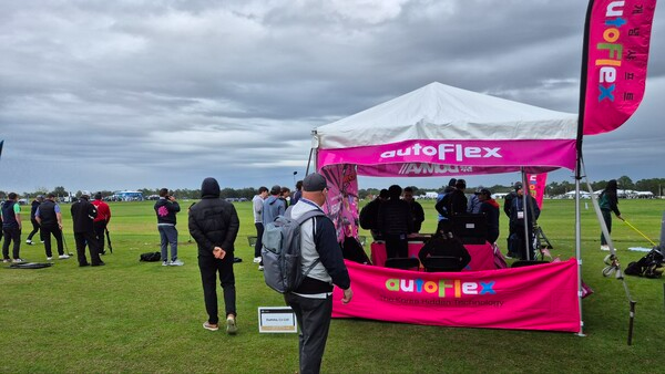 오토플렉스, 오토파워 신제품을 출시한 두미나가 데모데이에 처음 모습을 보였다. 사진_류시환