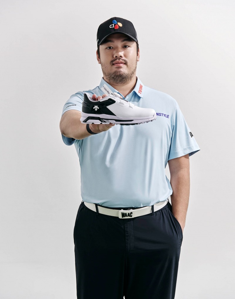 데상트골프, 프로 골프선수와 ‘RACE ON FIELD’ 캠페인 런칭 및 2025년 골프화 신제품 ‘알구공-X’, ‘콘도르-V2’ 출시