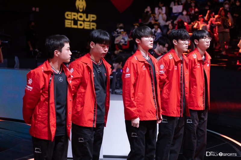 '스매시' 뛴 T1, 농심 꺾고 LCK 컵 3승 고지